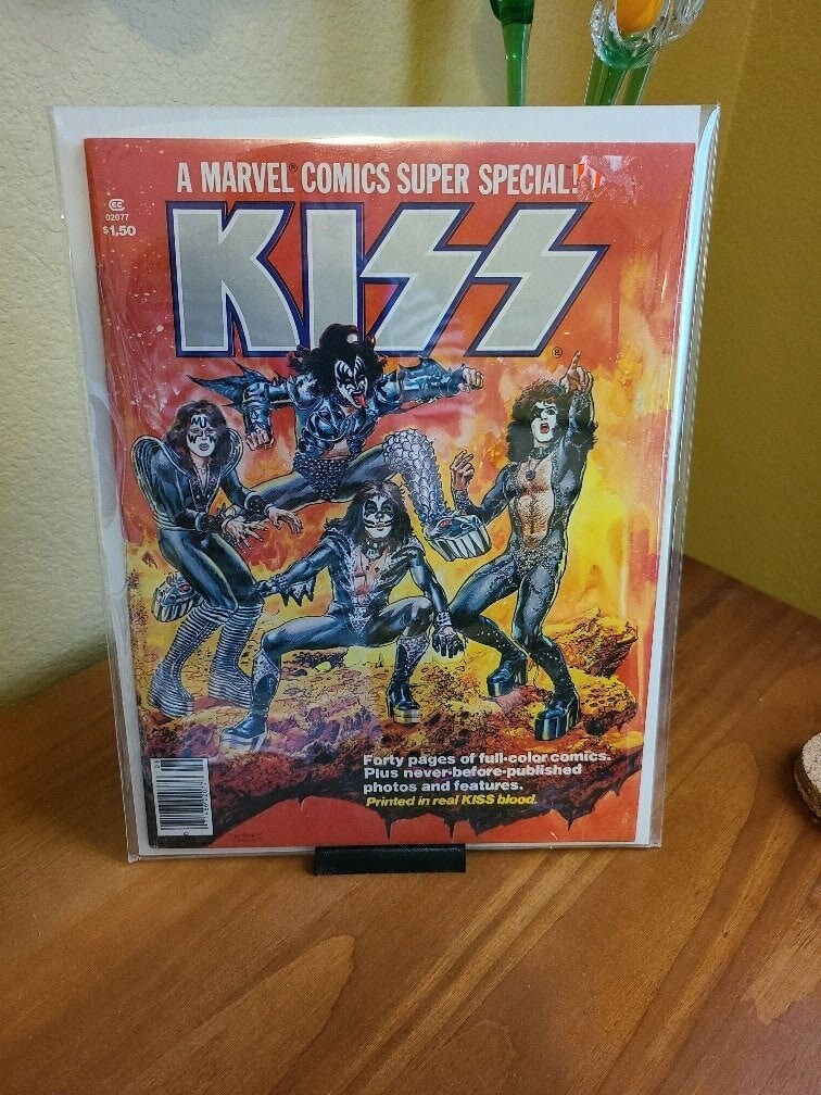 Display Stand for Comic Books