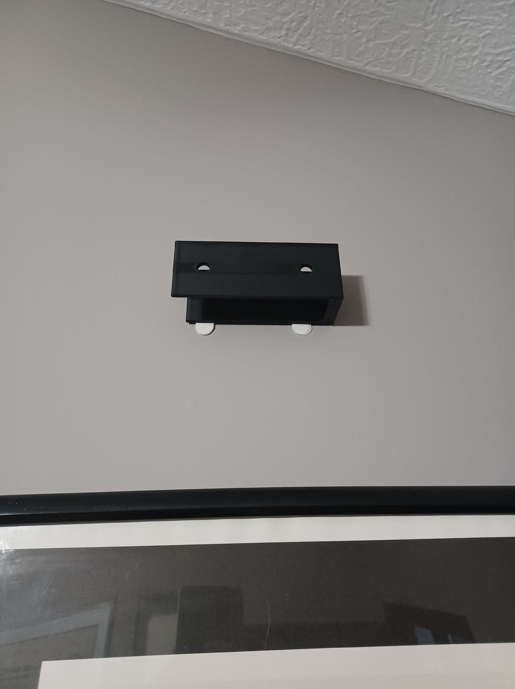 Hockey Goalie Blocker Wall Mount: Sports Memorabilia Display