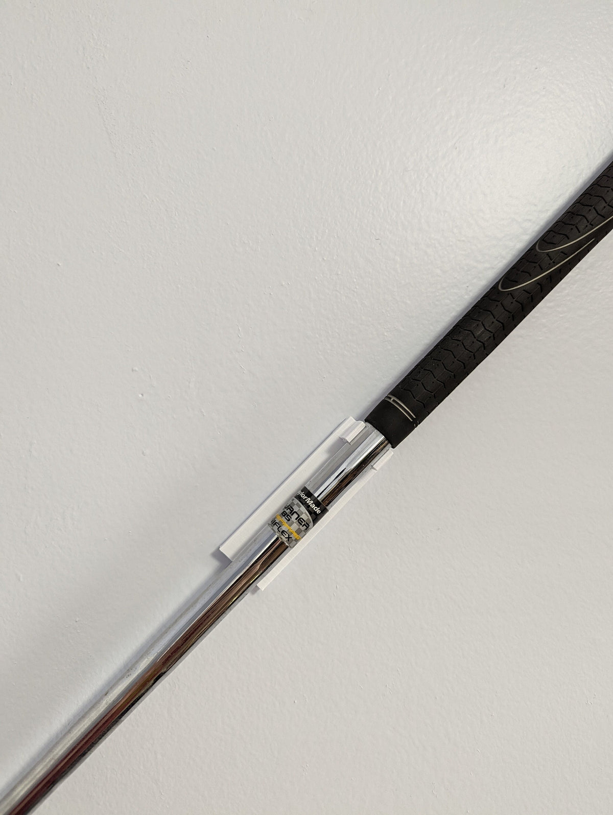 Wall Mounted Golf Club Holder for Drivers and Irons