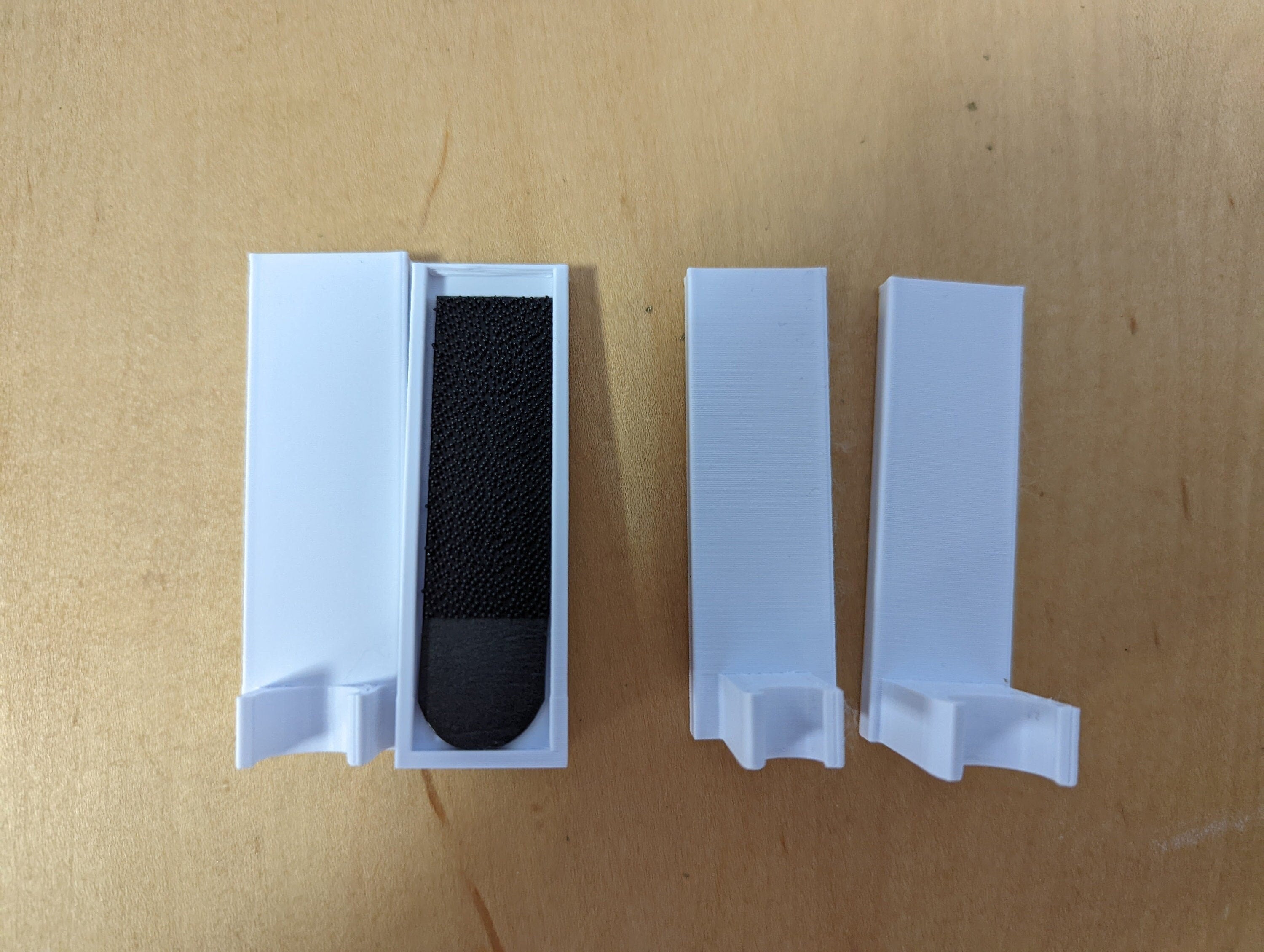 Wall Mounted Golf Club Holder for Drivers and Irons