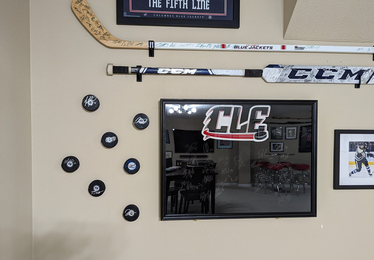 Hockey Puck Wall Display Holder