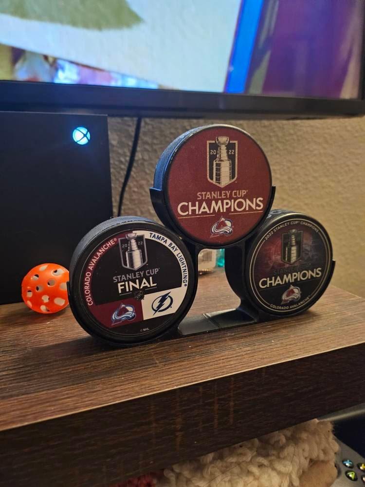 Triple Hockey Puck Stand or Wall Mount Sports Memorabilia Display Holder