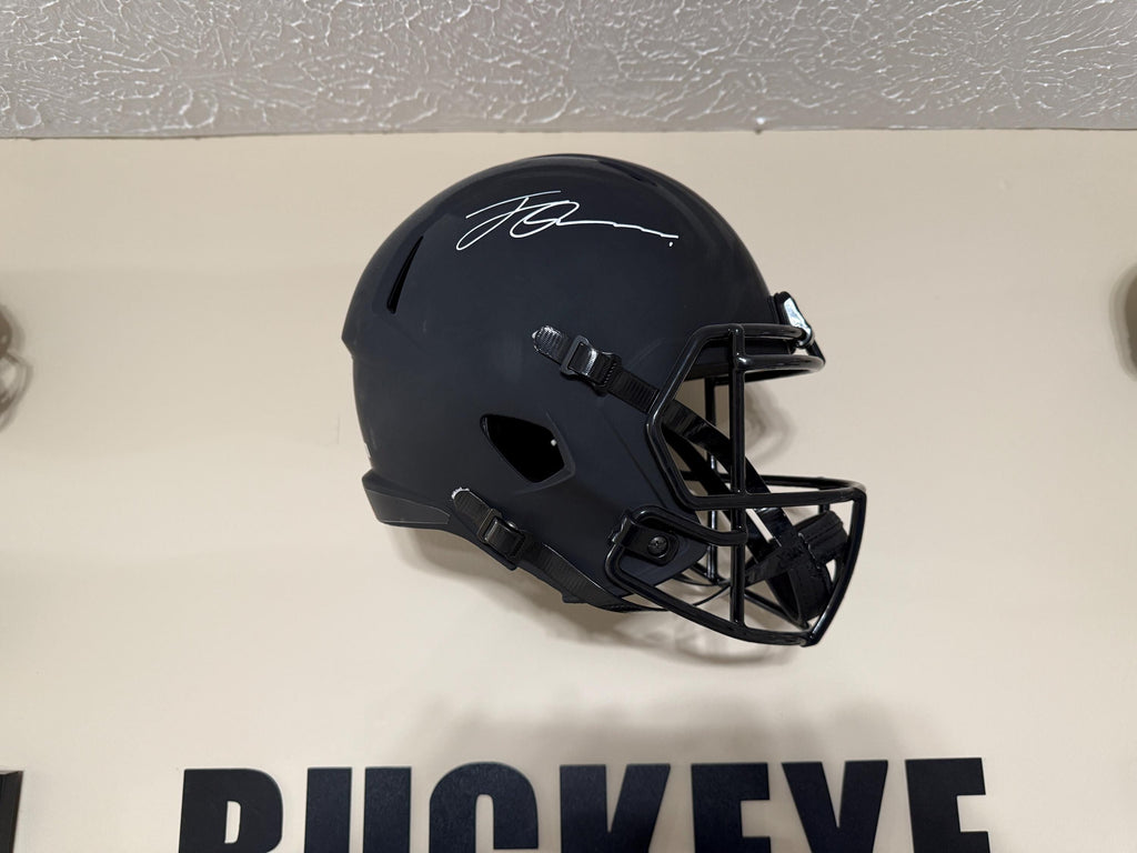 Invisible Full Size Helmet Wall Display Holder