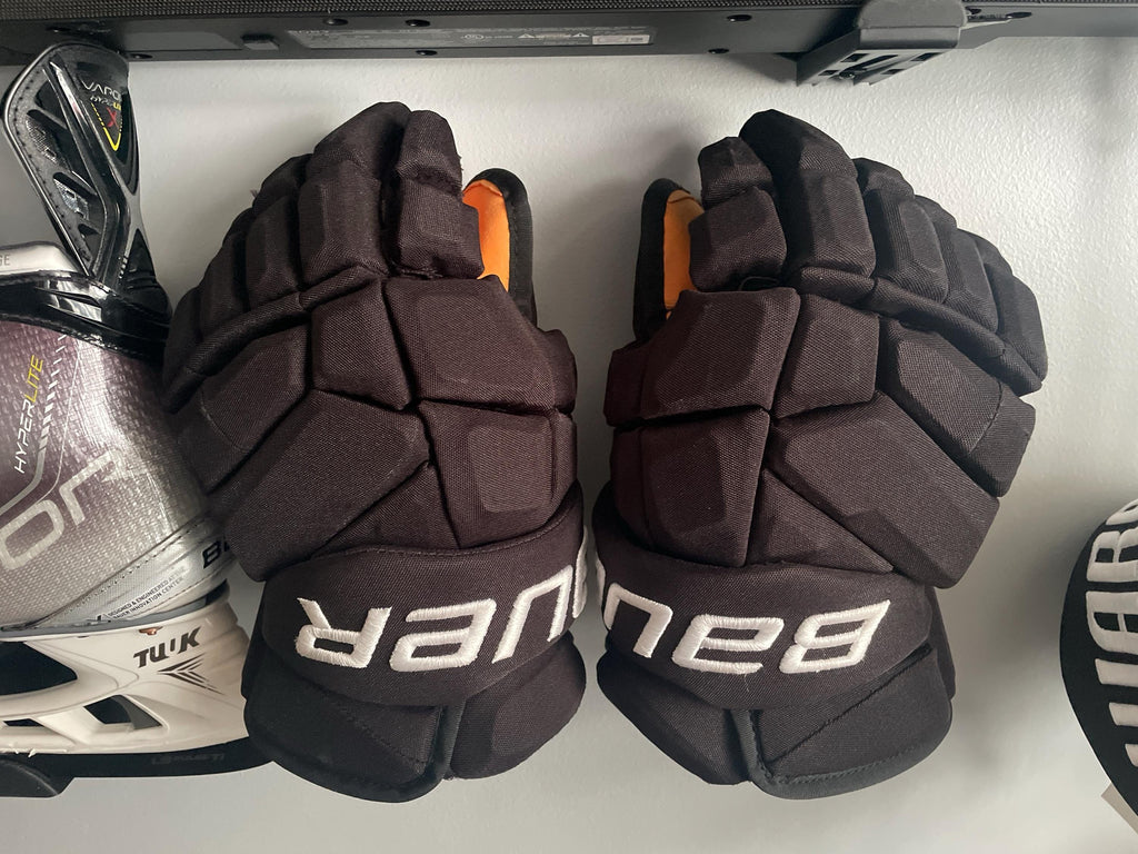 Single Hockey Glove Wall Display Holder