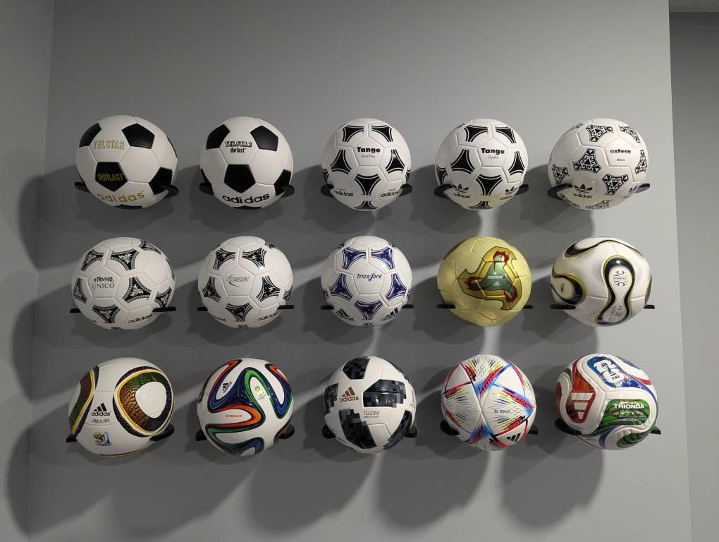 Mini-Soccerball Wall Display Mount