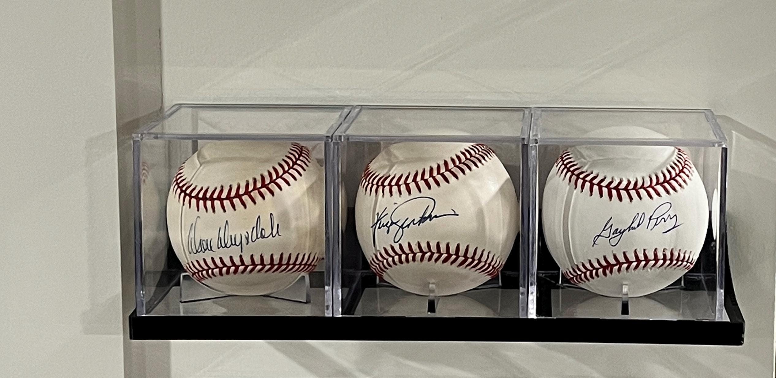 Wall Mount Display for Triple Baseball Uv-Protected Case (CASES NOT INCLUDED)