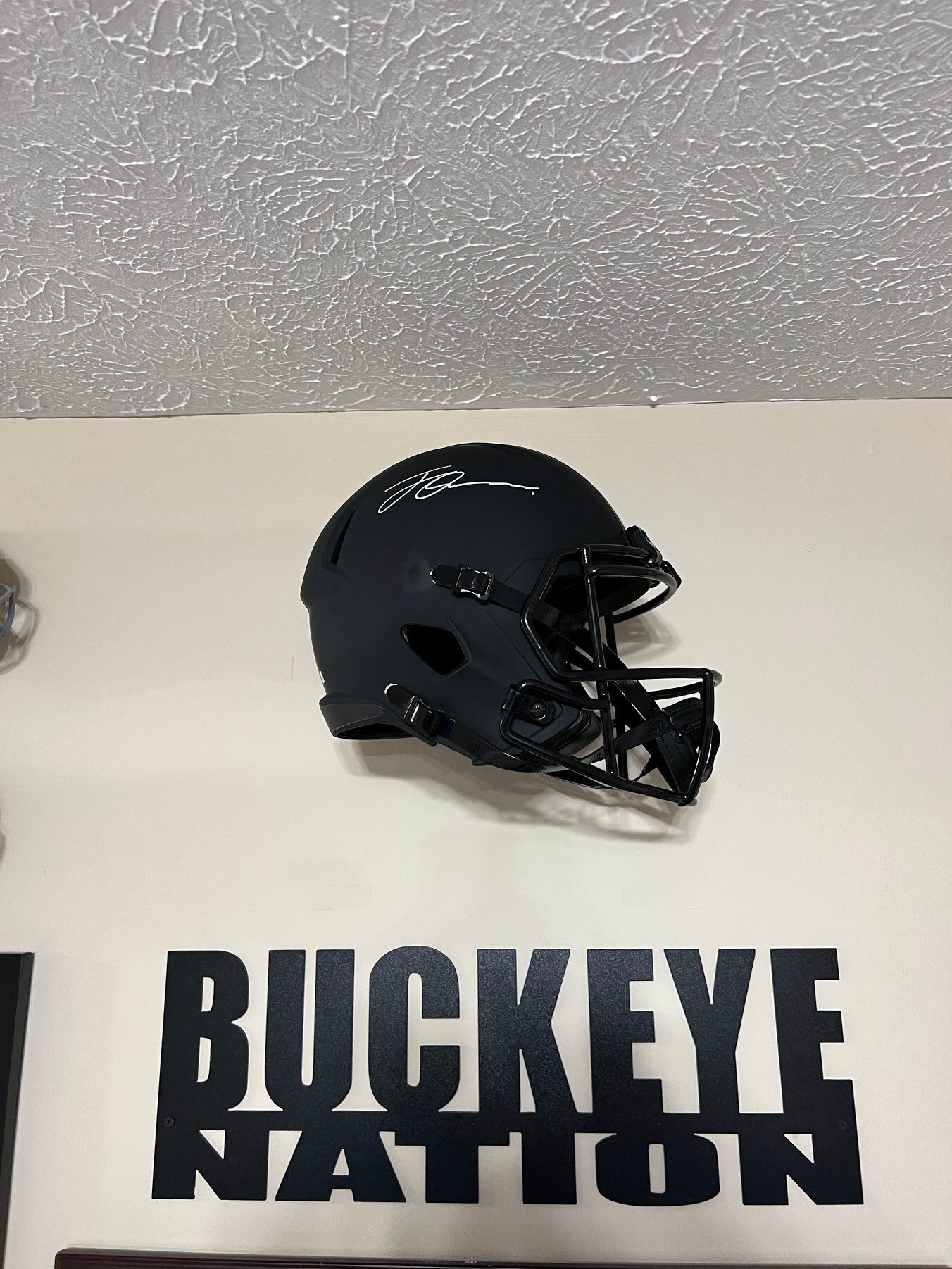 Full Size Helmet Wall Display Holder